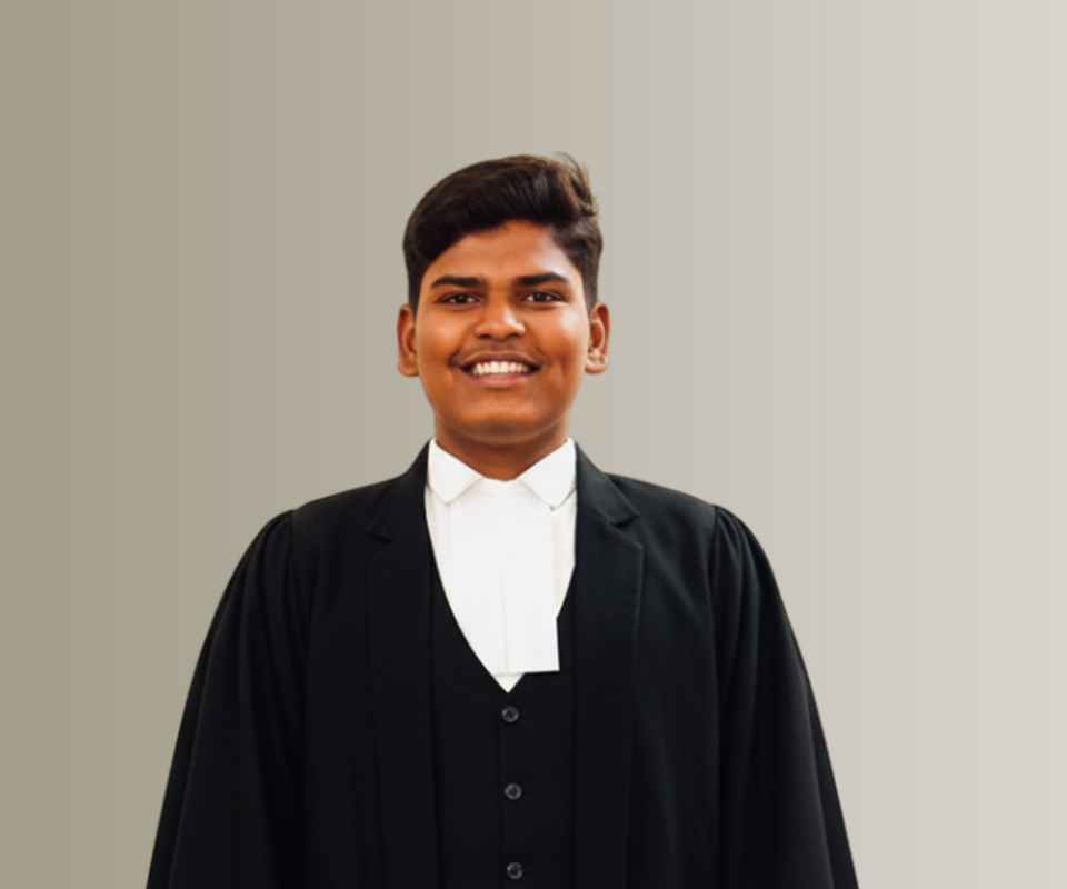 Advocate Omkar Amandas Kumbhar