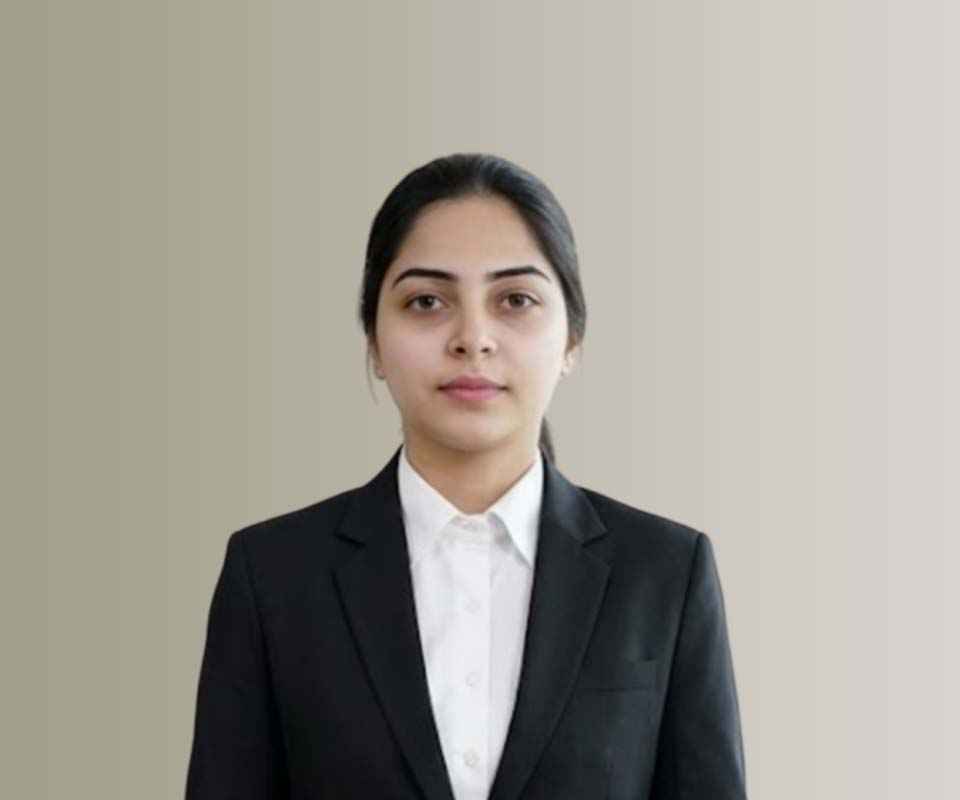 Advocate Gita