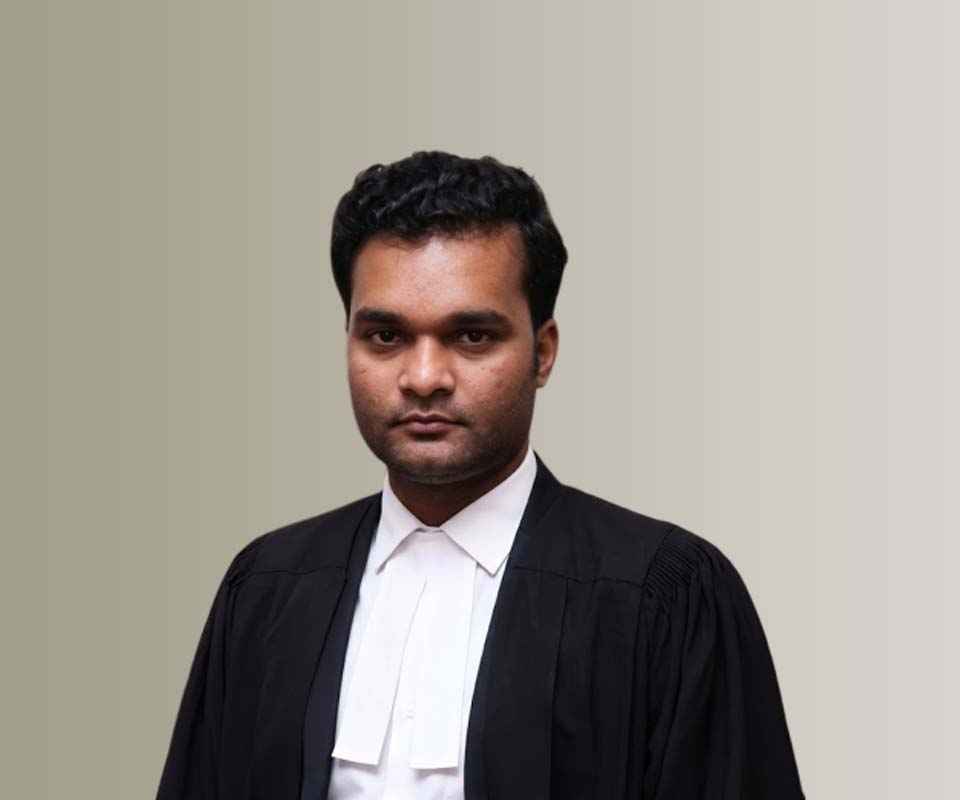 Advocate Aashish Gupta 