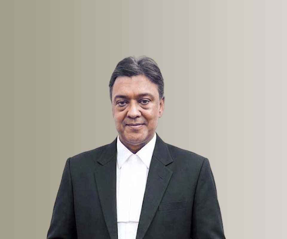 Advocate Yogesh Sikka