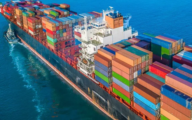 Court Quashes SCN Demanding GST On Ocean Freight On Transportation Of Goods From Outside India: Bombay High Court