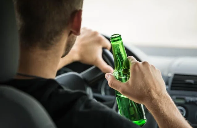 Smelling Alcohol in Breath Insufficient to Prove Contributory Negligence; Blood Alcohol Level Must Be Assessed in Road Accident Cases: Madras High Court
