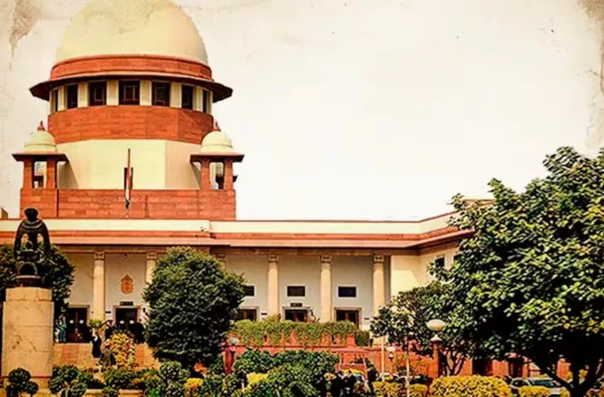 Supreme Court Criticises Gujarat HC Bench For Releasing Case Without Judgment 10 Months After Reserving Verdict
