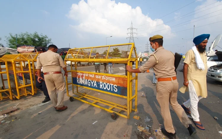 Court Criticizes Police for Road Closure Near Punjab CM's Residence, Orders Experimental Opening