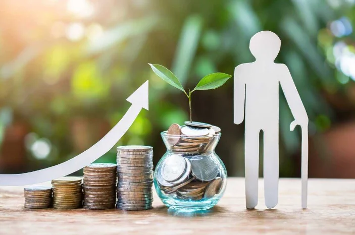 Retrospective Re-Fixing Of Salary And Pension Benefits After Retirement Is Against Law: Madras High Court