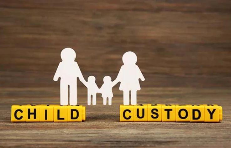Jurisdiction in Minor's Custody Applications: Karnataka High Court Emphasizes Residence Principle