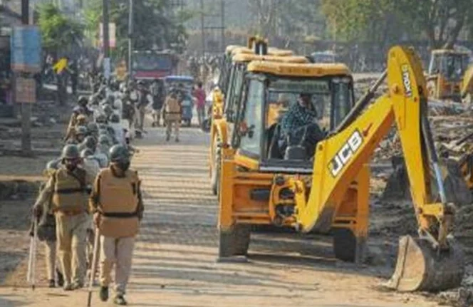Court Orders Removal of Illegal Religious Structures from Government Land Under Article 226 of the Constitution of India: Kerala High Court