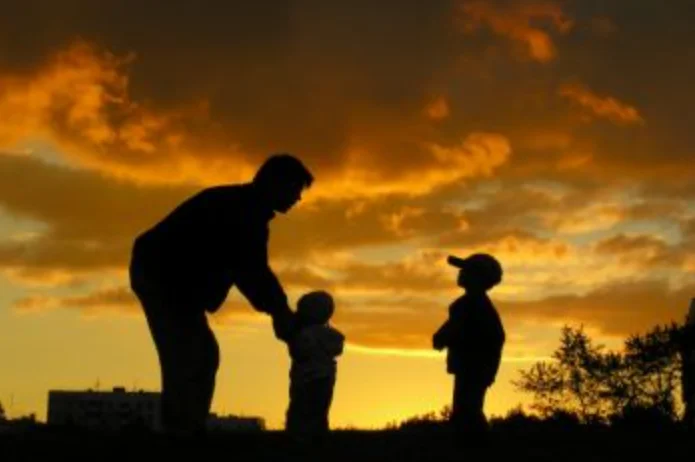 Court Upholds Child's Right to See Father in Ongoing Custody Battle: Allahabad High Court