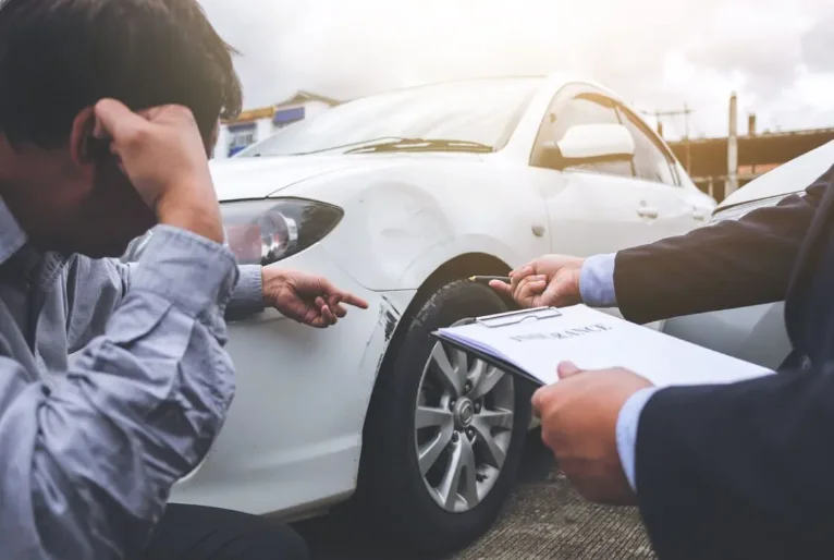 Motor Accidents Claims Tribunals Not Mute Spectators, Can Seek Second Opinion To Determine Authenticity Of Disability Certificate: Kerala High Court