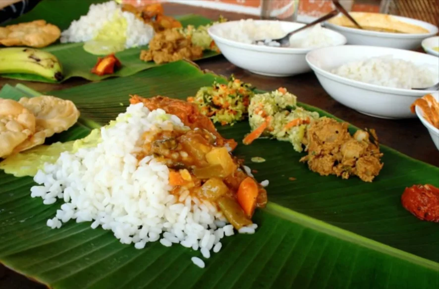 Consumer Court orders restaurant to pay ₹35k for failing to deliver pickle with meals, not issuing bill