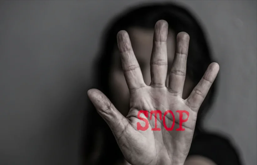 Mumbai lawyer arrested after client's daughter files rape case