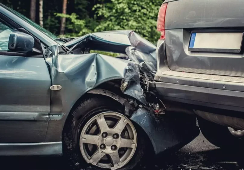 Motor Accidents, Insurance Companies Liable To Pay Amount Awarded Under 'Future Prospects' Along With Interest: Karnataka High Court