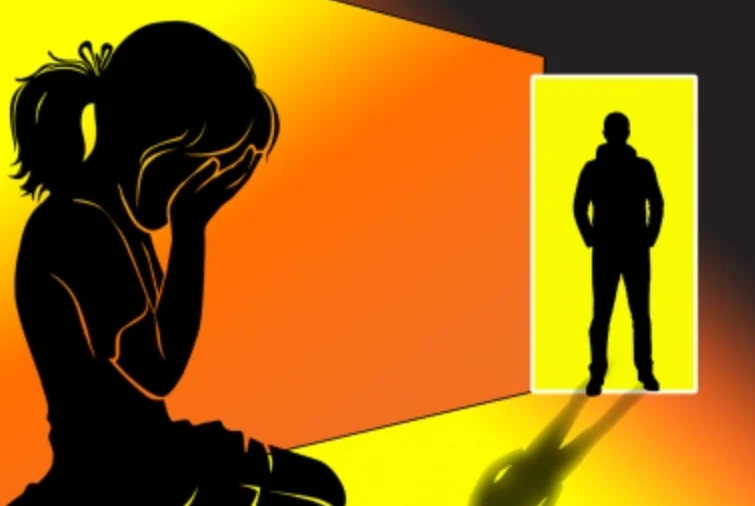 POCSO Act: Repeatedly Following a Minor Girl and Attempting to Express Love Despite Her Disinclination Is Sexual Harassment: Bombay High Court