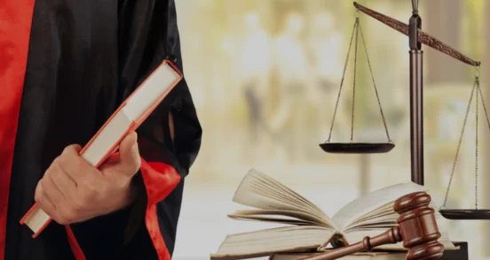 Grants Relief to Law Aspirant Amidst Contradictory Eligibility Criteria for LLB Admission: Bombay High Court