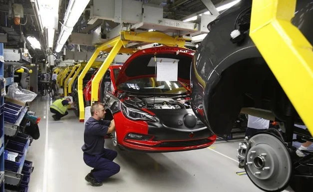 Consumer entitled to have his car replaced if there is manufacturing defect, not just repair: Jammu & Kashmir High Court