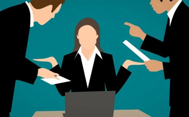 Court Affirms Validity of Arbitration Agreement Despite Reference to Arbitration Act, 1940 as Applicable Law: Karnataka High Court