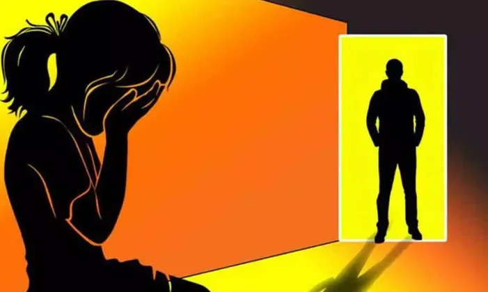 POCSO Act Section 6, The 14-year-old daughter, who was living with him, was accused of repeatedly sexually assaulting him: Calcutta High Court