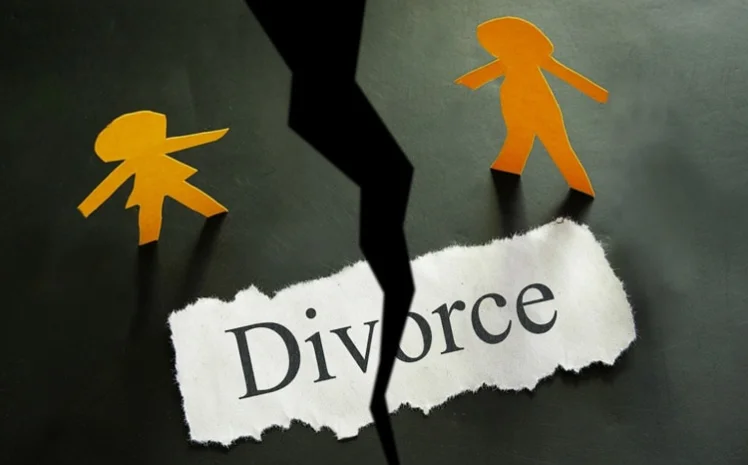 Supreme Court Rebukes Registry: 5-Month Delay in Drawing Divorce Decree Sparks Judicial Scolding