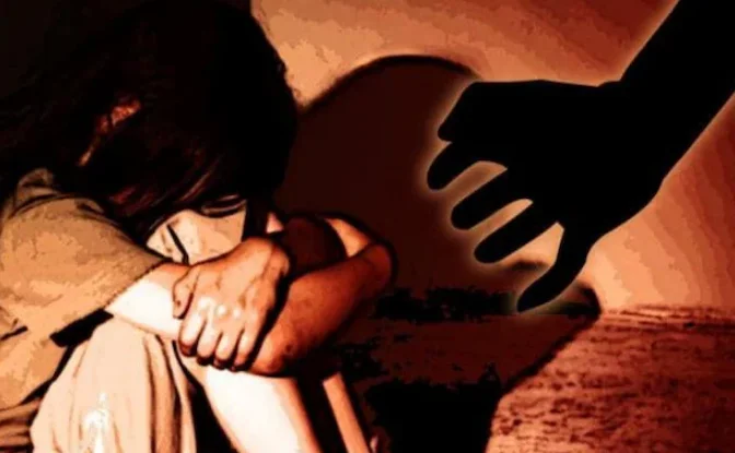 Unsafe To Rely On Child's Testimony Which Is Found To Be Tutored: Delhi High Court Acquits Step-Father Convicted Under POCSO Act For Raping Minor Daughter
