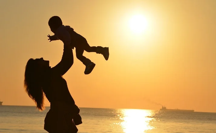 Court Paves Way For Ukrainian Woman To Leave India With 5-Yr-Old Child, Rejects Former Husband's Custody Plea: Delhi High Court