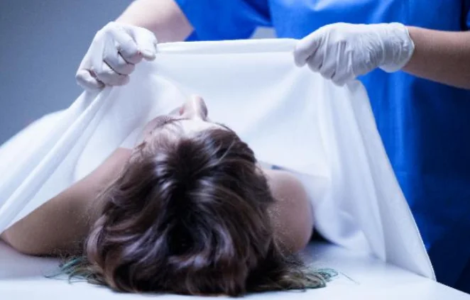 Court Orders Legal Action Against Doctor For Gross Negligence In Postmortem Procedure: Bombay High Court