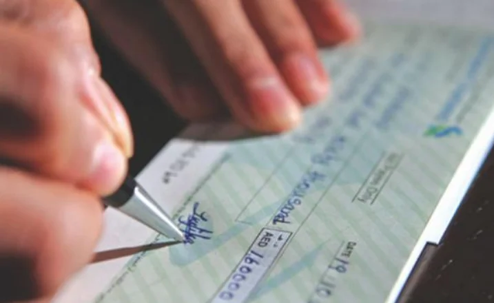 Court Refuses Permission To Rectify Incorrect Mention Of Cheque Dates In Complaint, Says It's A Substantial Defect: Madhya Pradesh High Court