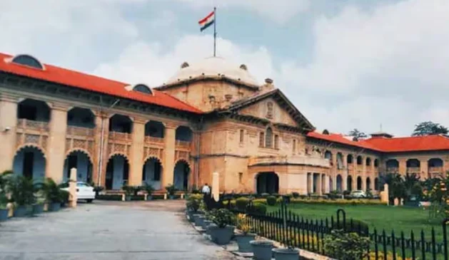 Give reasons before canceling the character certificate of a citizen. Allahabad High Court