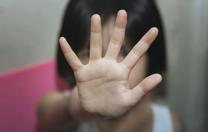 Victim's False Minor Depiction Deemed Court Process Abuse, Urges Prompt Age Report in POCSO Cases: Allahabad High Court